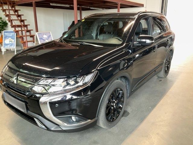 Mitsubishi Outlander 2.0 MIVEC — 1/8