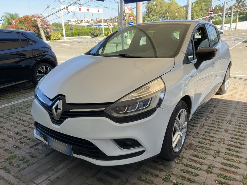 Renault Clio 0.9 TCe Energy Benzin / LPG — 1/8