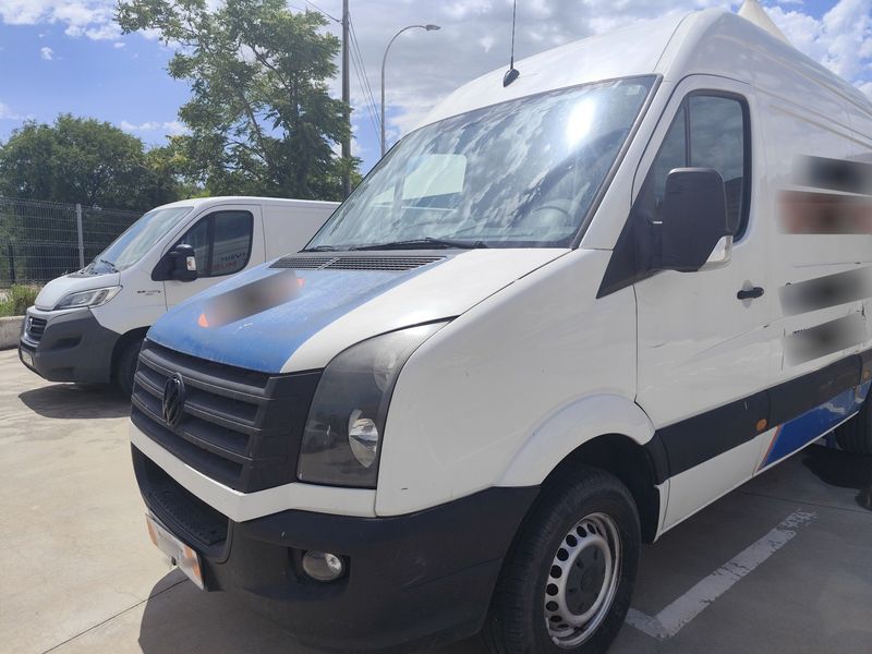 Volkswagen Crafter 2.0 TDI — 1/8