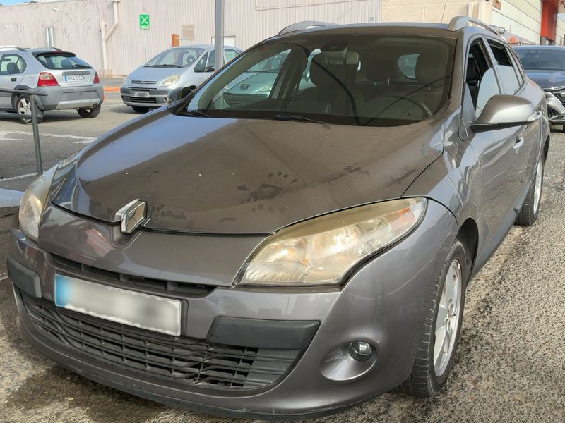 Renault Megane 1.5 dCi — 1/8
