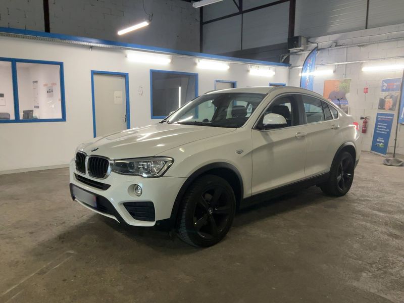 BMW X4 xDrive 20d — 1/8
