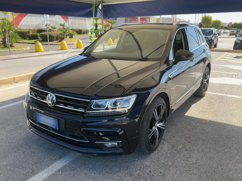 Volkswagen Tiguan 2.0 TDI — 1/8