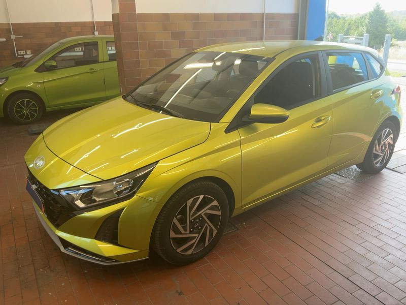 Hyundai i20 1.0 TGDI — 1/8