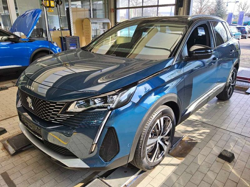 Peugeot 3008 1.2 Mild-Hybrid — фото 1