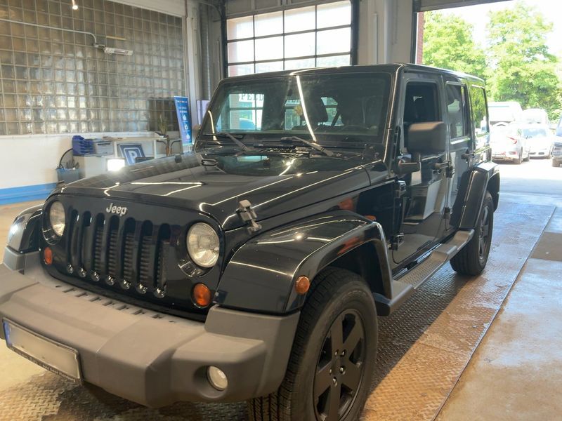 Jeep Wrangler Unlimited 2.8 CRD — 1/8