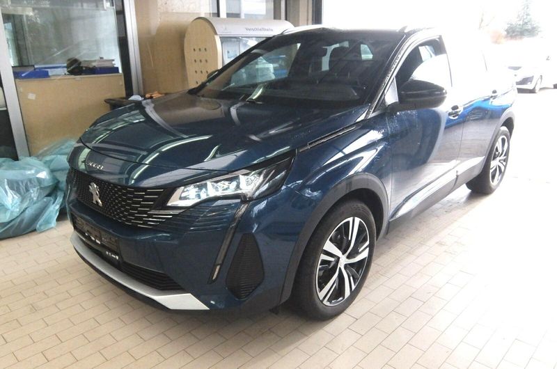 Peugeot 3008 1.2 Mild-Hybrid — фото 1