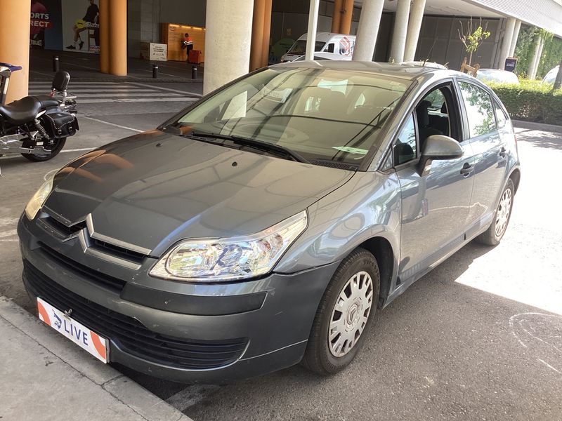 Citroen C4 1.4 — 1/8