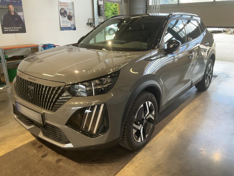 Peugeot 2008 1.2 Mild-Hybrid — фото 1