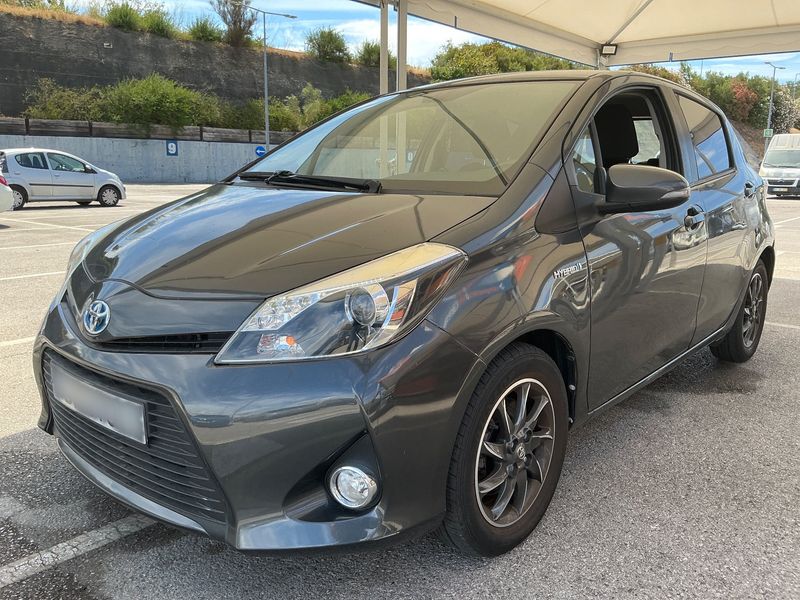 Toyota Yaris 1.5 Hybrid — 1/8