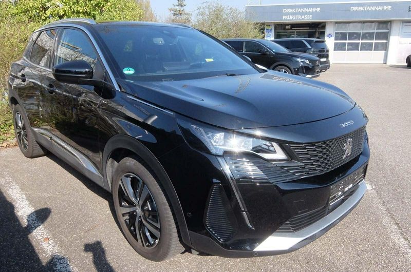 Peugeot 3008 1.2 Mild-Hybrid — 1/8