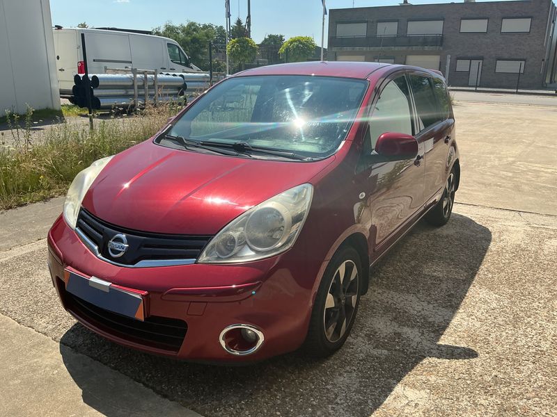 Nissan Note 1.4 — 1/8