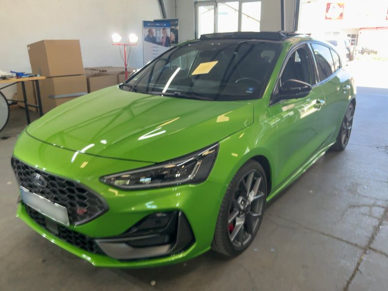 Ford Focus 2.3 EcoBoost — 1/8