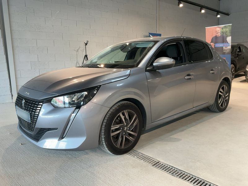 Peugeot 208 1.2 PureTech — 1/8