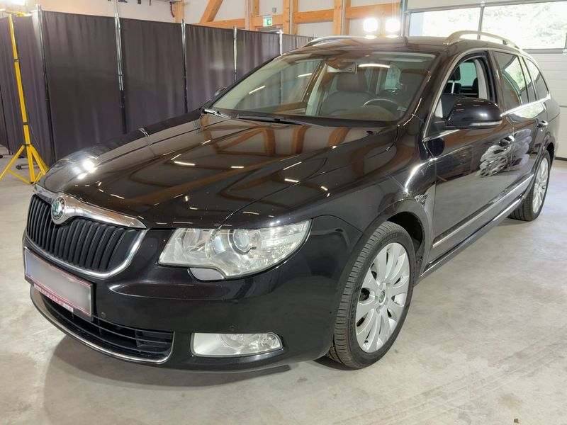 Skoda Superb 2.0 TDI — 1/8
