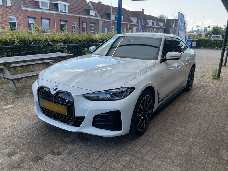 BMW i4 eDrive40 Gran Coupe — 1/8