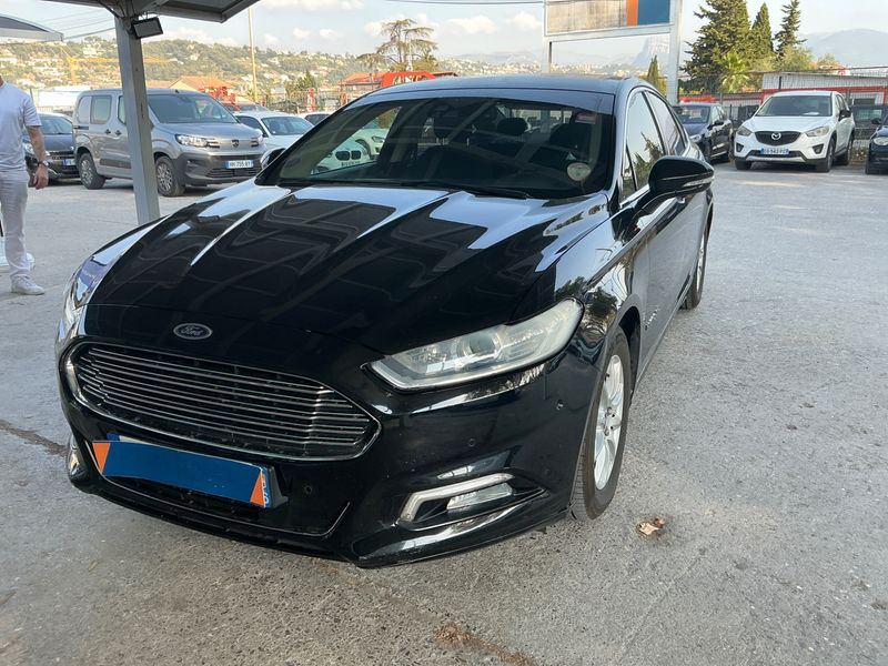 Ford Mondeo 2.0 Hybrid — 1/8