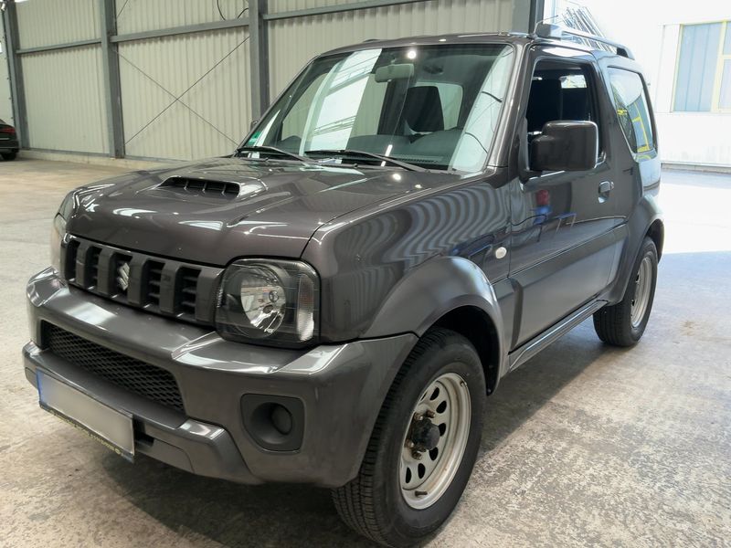 Suzuki Jimny 1.3 — 1/8