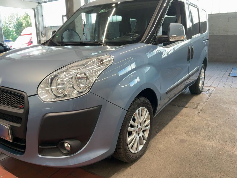 Fiat Doblo 2.0 JTDM — 1/8
