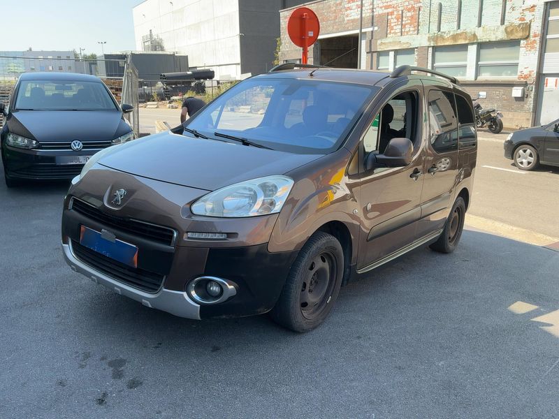 Peugeot Partner 1.6 HDi — 1/8