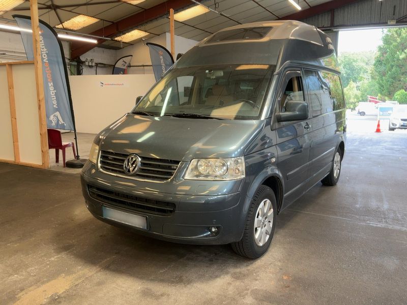 Volkswagen T5 California 2.5 TDI — фото 1
