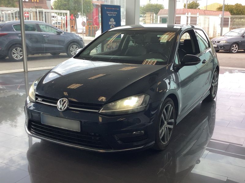 Volkswagen Golf VII 2.0 TDI — фото 1
