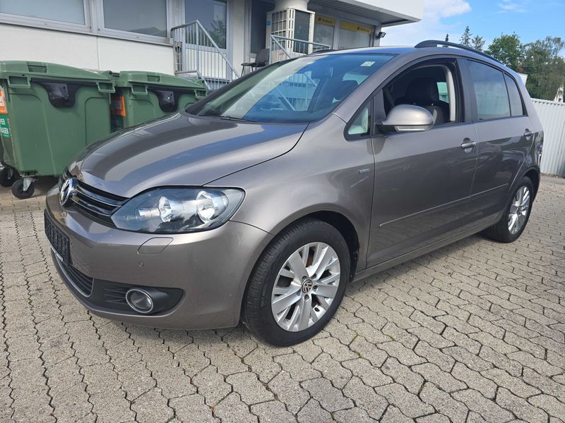Volkswagen Golf VI Plus 1.6 TDI — 1/8