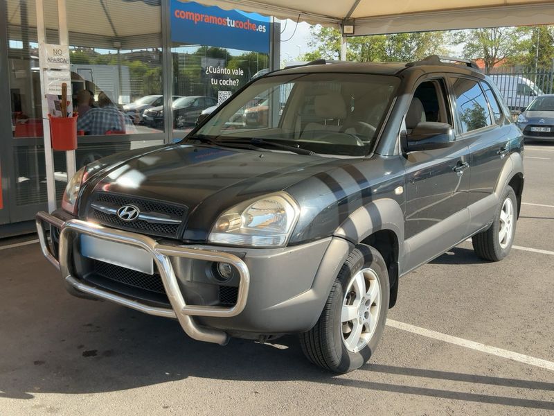 Hyundai Tucson 2.0 — 1/8