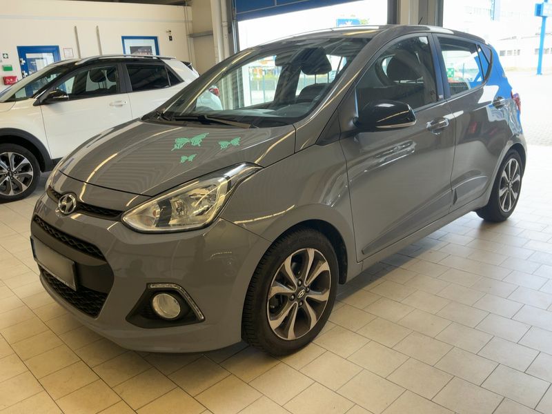 Hyundai i10 1.2 — 1/8