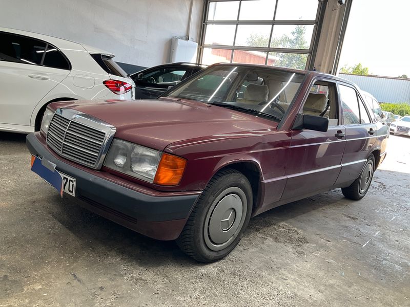 Mercedes-Benz 190/190 E 1.8 — фото 1