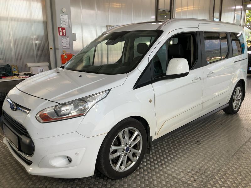 Ford Grand Tourneo Connect 1.6 TDCi — фото 1