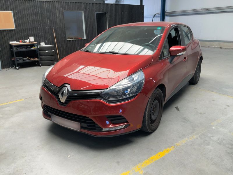 Renault Clio 1.2 — 1/8