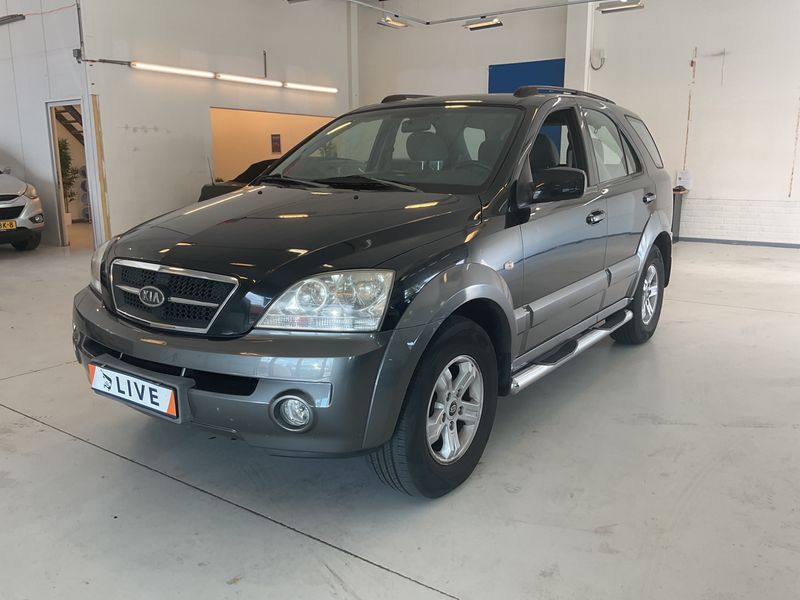 Kia Sorento 2.5 CRDi — 1/8