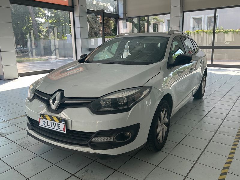 Renault Megane 1.5 dCi — 1/8
