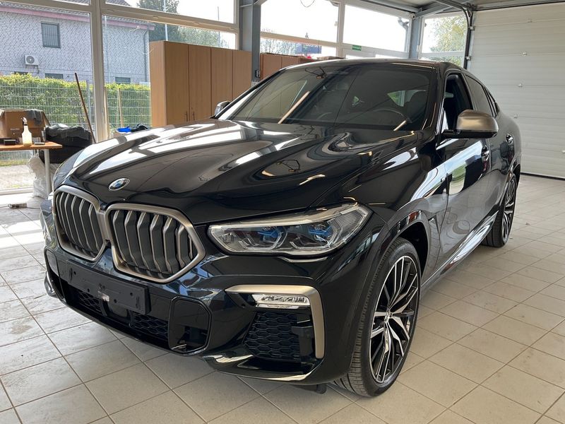 BMW X6 M50d — 1/8