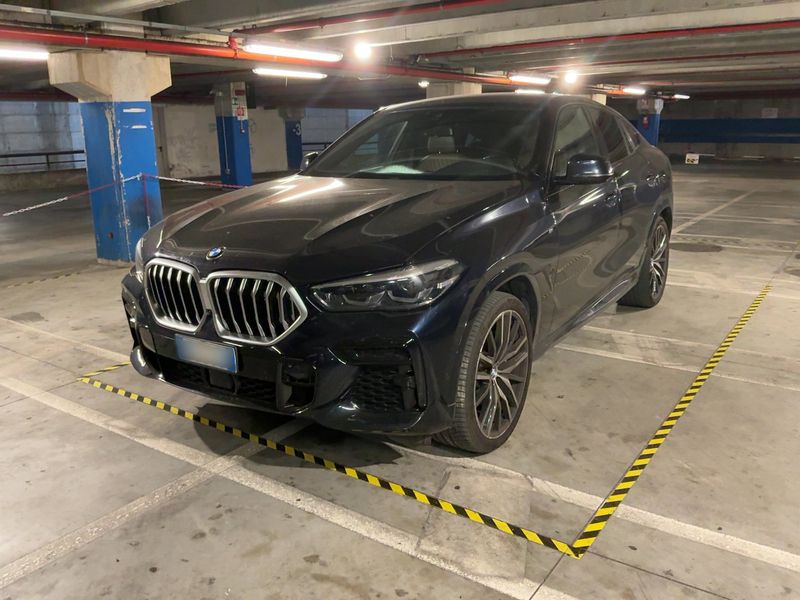 BMW X6 xDrive 30d Mild-Hybrid — фото 1