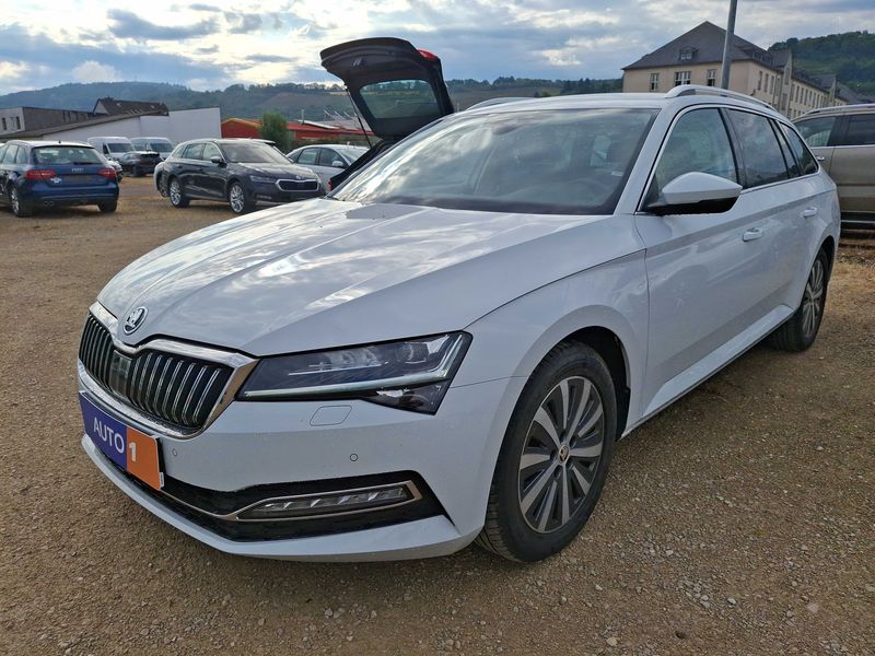 Skoda Superb 1.5 TSI ACT — фото 1