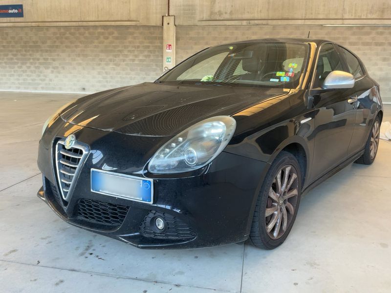 Alfa Romeo Giulietta 1.4 Turbo — 1/8