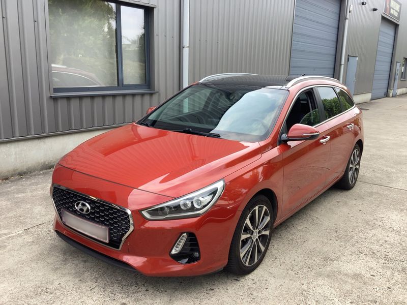 Hyundai i30 1.6 CRDi — фото 1