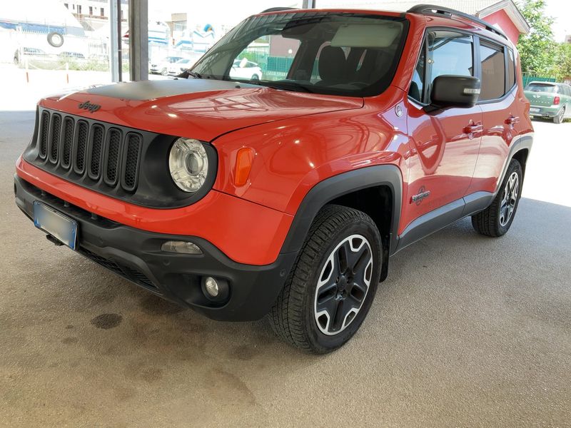 Jeep Renegade 2.0 M-Jet — 1/8