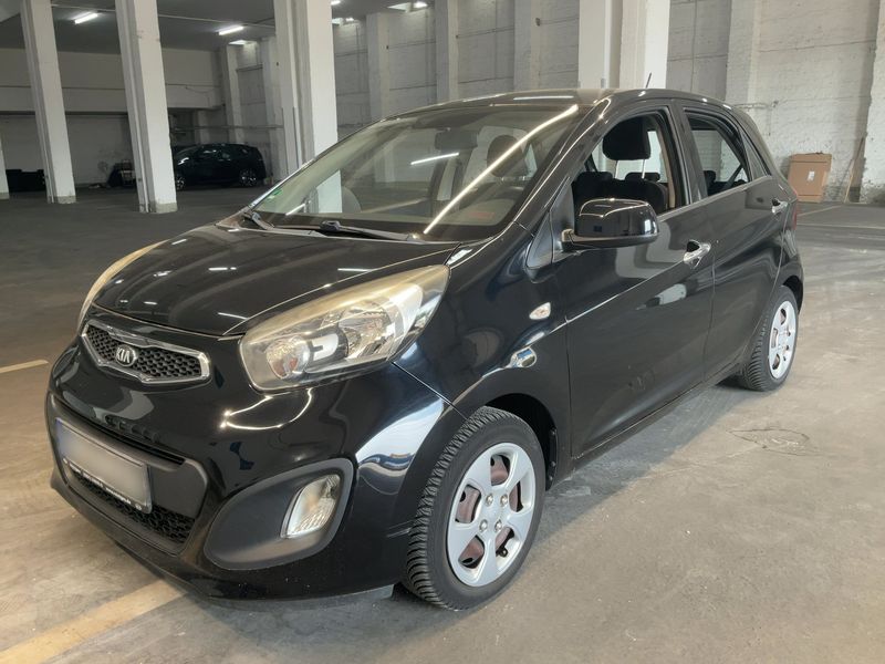 Kia Picanto 1.0 — 1/8