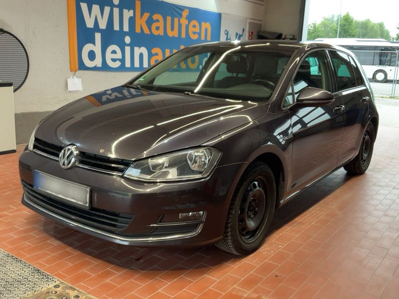 Volkswagen Golf VII 2.0 TDI — 1/8