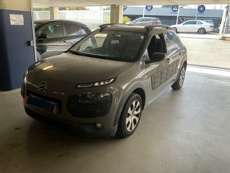 Citroen C4 Cactus 1.2 VTi — 1/8
