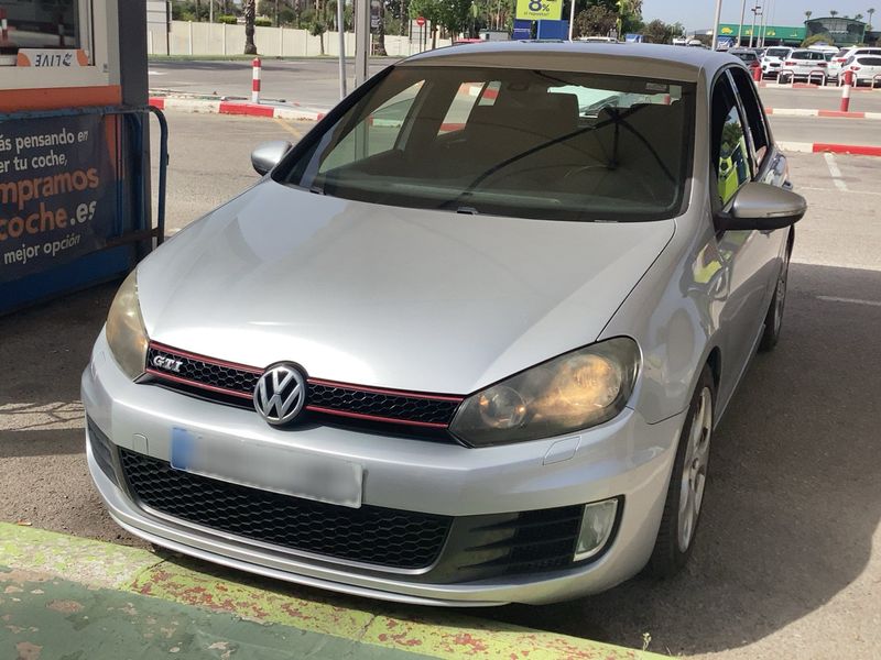 Volkswagen Golf VI 2.0 TSI — 1/8