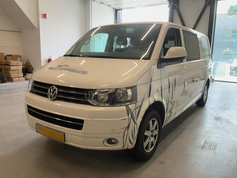 Volkswagen T5 Transporter 2.0 TDI — 1/8