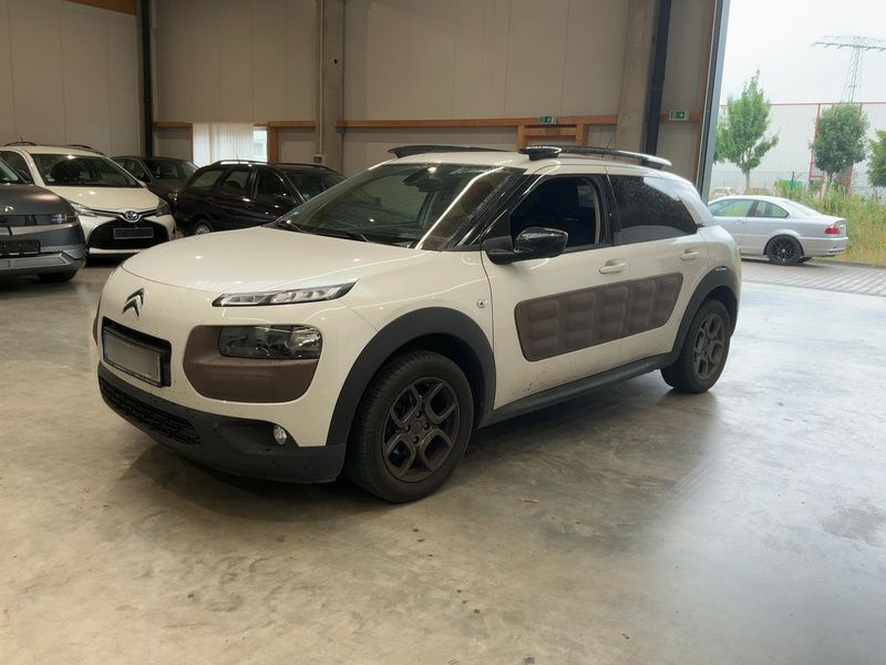 Citroen C4 Cactus 1.2 VTi — 1/8
