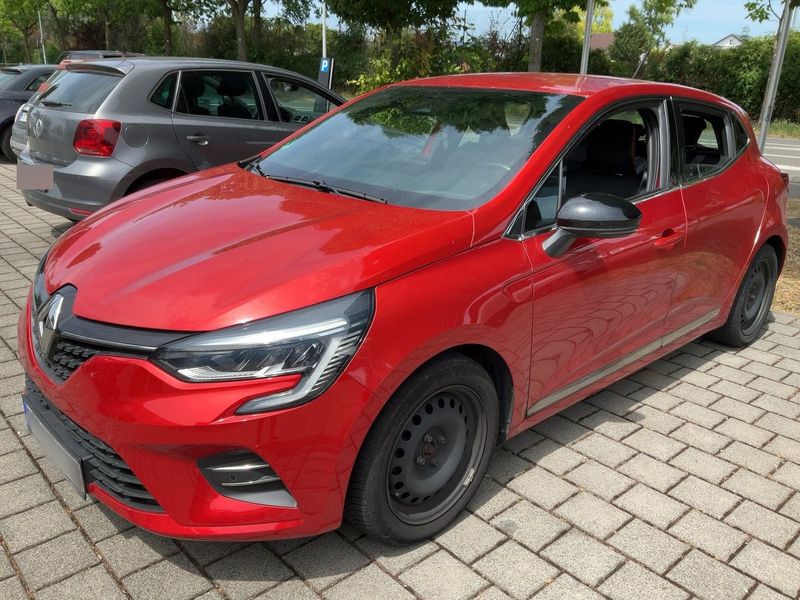 Renault Clio 1.0 TCe — 1/8