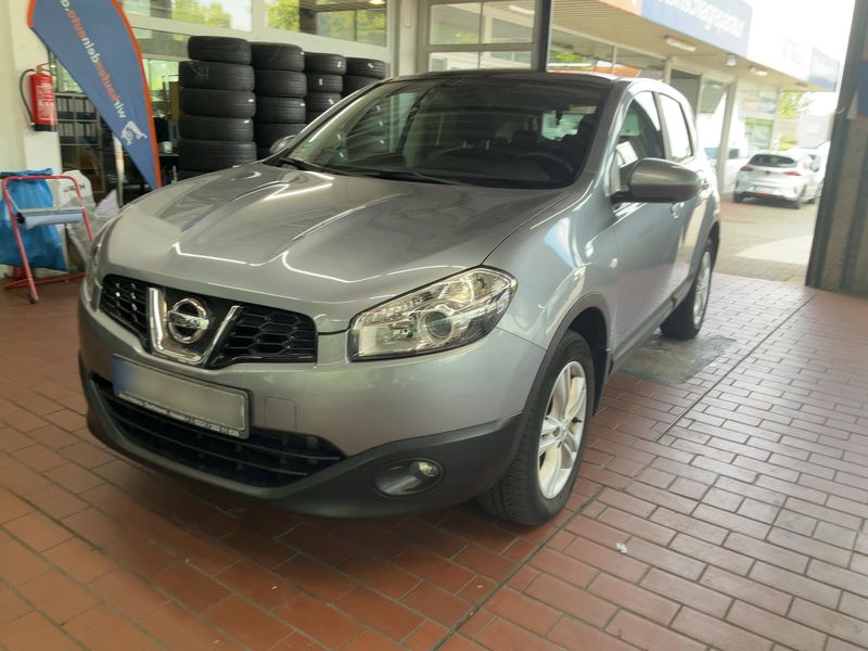 Nissan Qashqai 2.0 dCi — 1/8