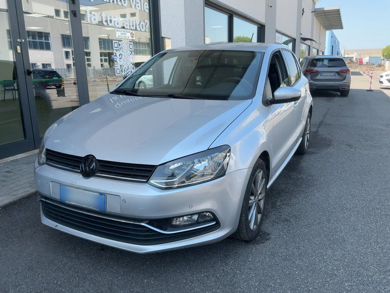 Volkswagen Polo 1.4 TDI — 1/8
