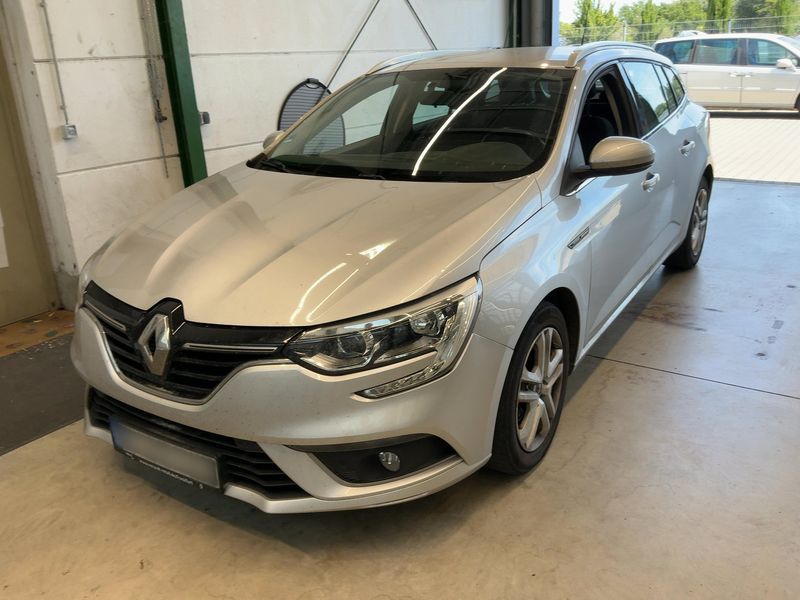 Renault Megane 1.5 dCi Energy — фото 1