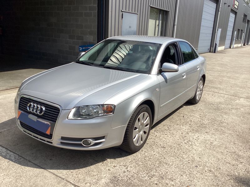 Audi A4 2.0 — 1/8